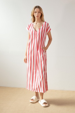 2502260 Vestido Rayas Rojas