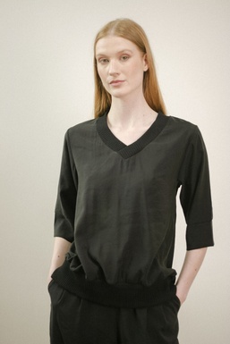 2401140 Blusa