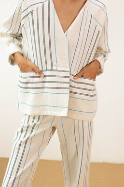 2601211A Kimono Rayas Azules/ Crudo