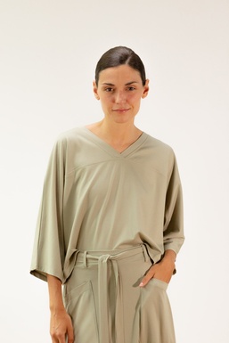2601223 Blusa Verde