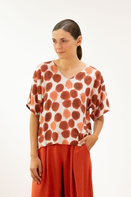 2601233A Blusa Estamp. Cerezas