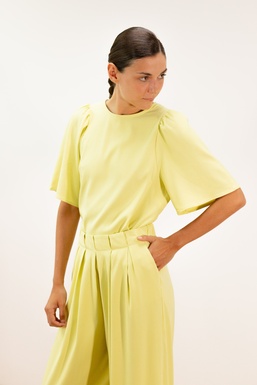 2601220A Blusa Amarillo